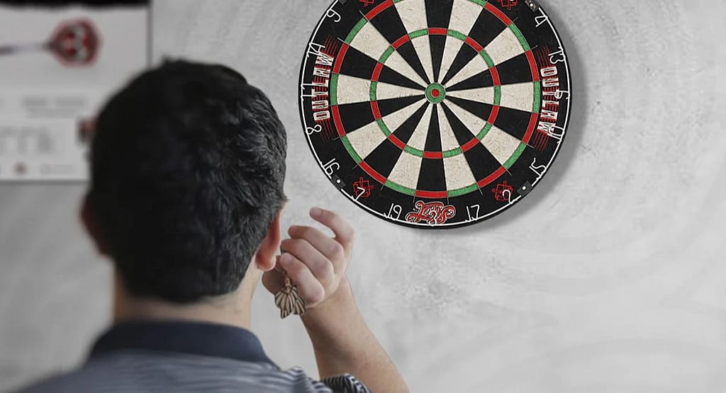 A detailed dart out chart showing optimal checkout combinations for finishing scores from 170 to 2, with recommended double finishes and smart routes to end games efficiently.